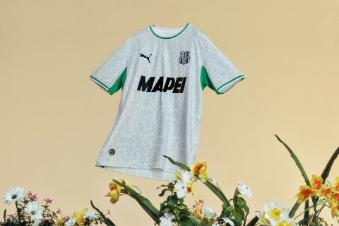 The US Sassuolo Calcio away shirt for the 2026/27 season, designed by Puma.